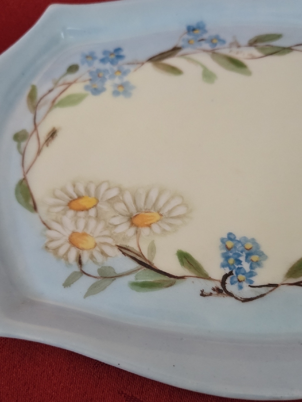 Vintage Blue Floral Ceramic Serving Or Vanity Tray With Daisies & Forget Me Nots - Picture 3 of 5